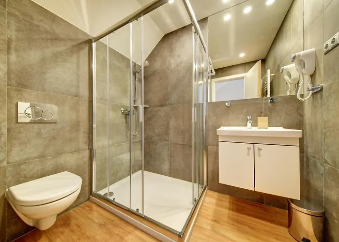 Fekete Sas B&B 3*